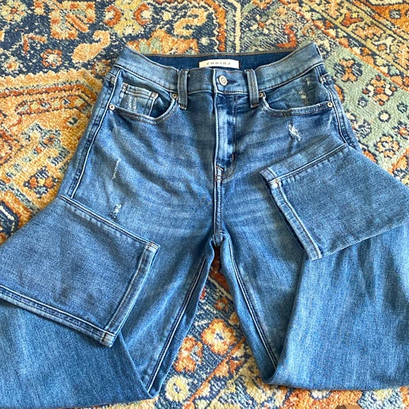 Eunina Boutique Style ladies jeans. Rocky High Rise Boyfriend fit size 1 - Picture 3 of 4